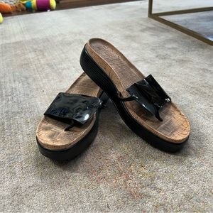 Donald J. Pliner Fifi Sandal size 10